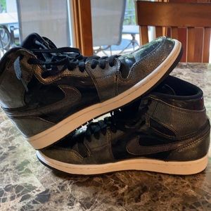 Jordan 1 Retro High “Black Patent”